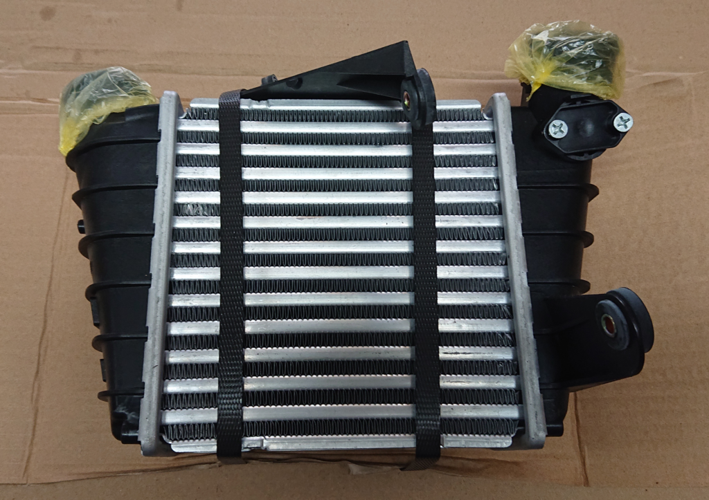 INTERCOOLER VOLKSWAGEN SKODA SEAT RadiaTech